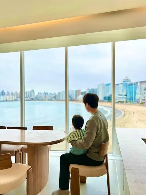 The First Gwangan Apartment Busan 0*,